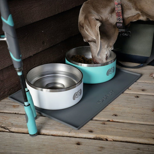 Schneidebrett und Dog Bowl Mat
